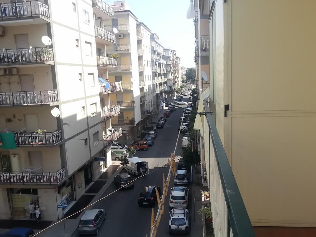 Il Petalo Di Cristallo Crotone Exterior photo